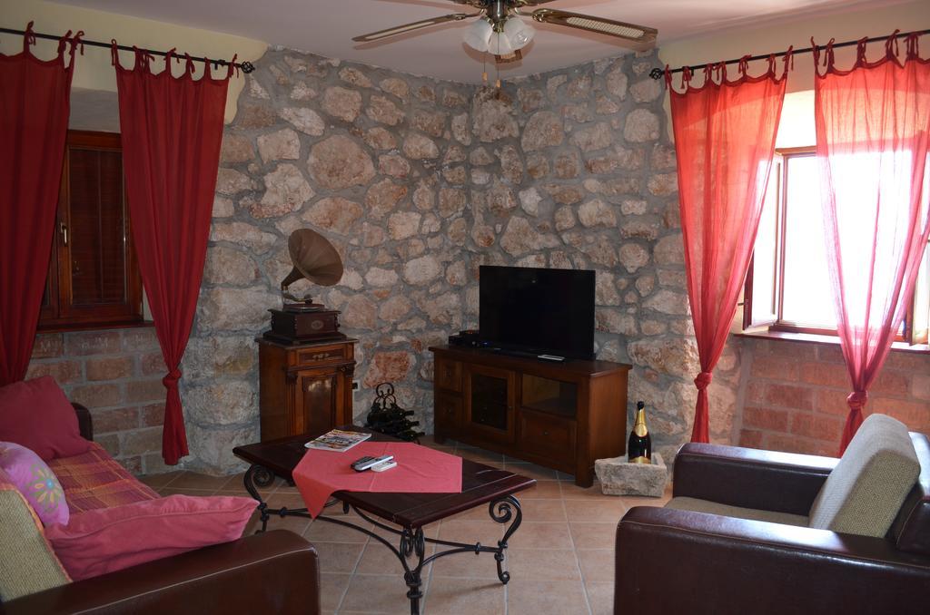 Apartment Sandi Baška Екстериор снимка