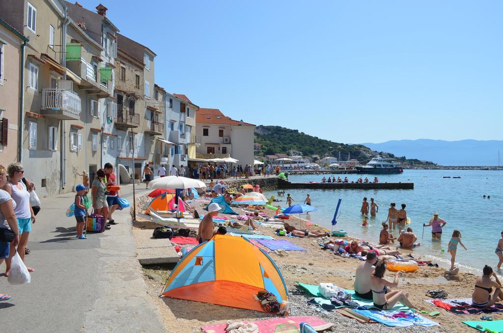 Apartment Sandi Baška Екстериор снимка